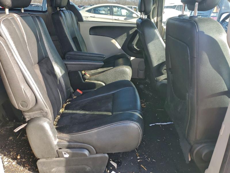 Фото 11 - DODGE CARAVAN