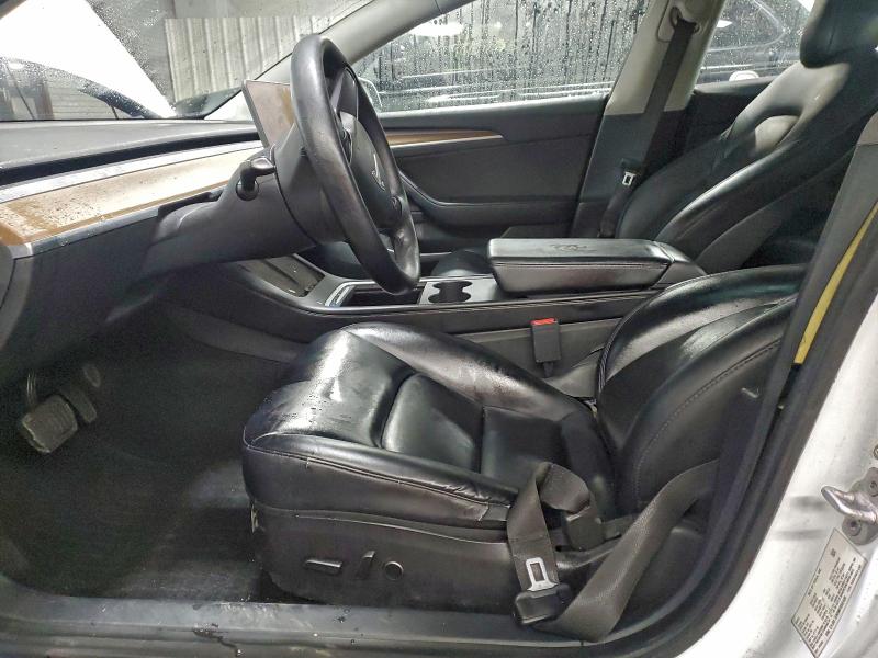 Фото 7 - TESLA MODEL 3