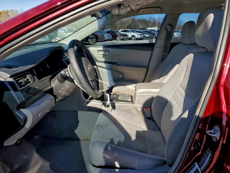 Фото 7 - TOYOTA CAMRY