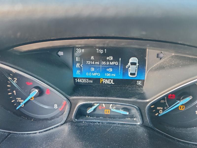 Фото 9 - FORD FOCUS