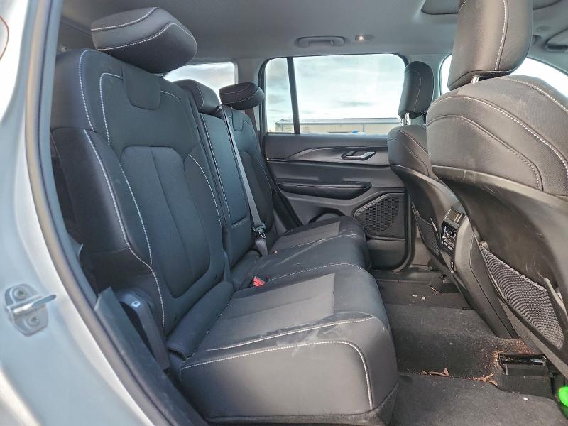 Фото 11 - JEEP GRAND CHER