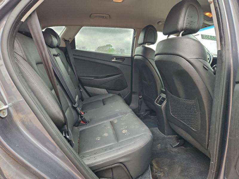 Фото 11 - HYUNDAI TUCSON