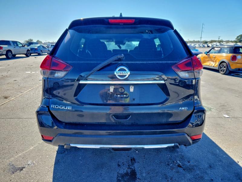 Фото 6 - NISSAN ROGUE