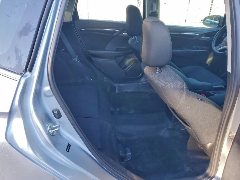 Фото 10 - HONDA FIT