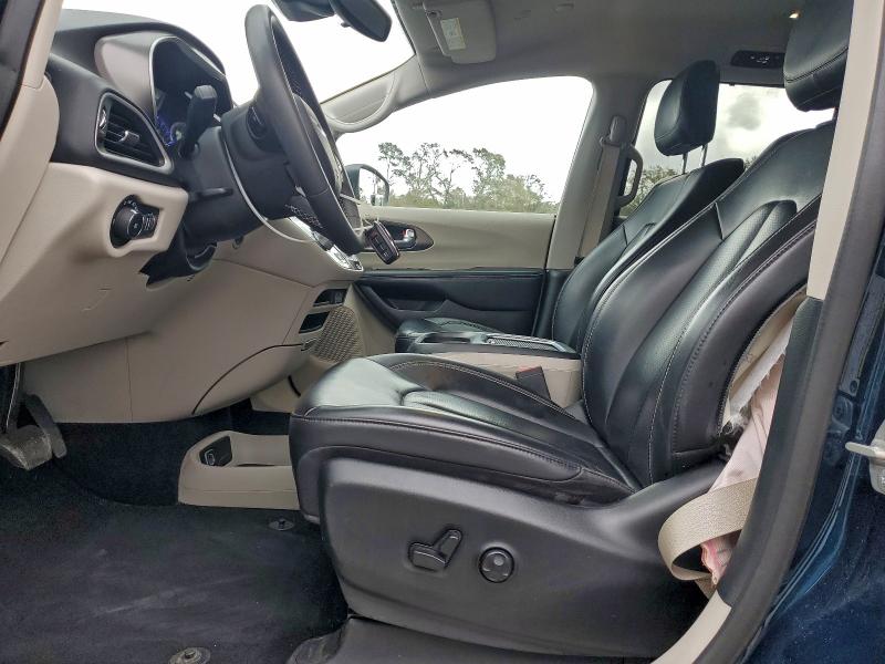 Фото 7 - CHRYSLER PACIFICA