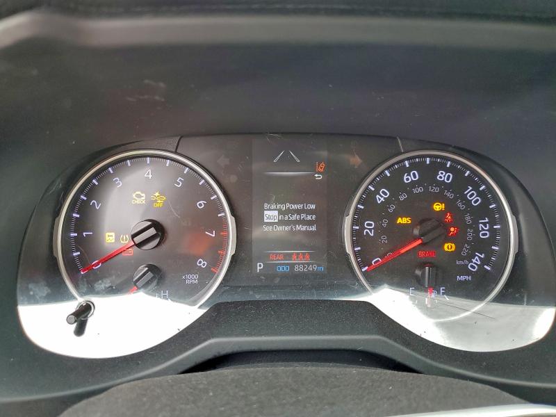 Фото 9 - TOYOTA RAV4