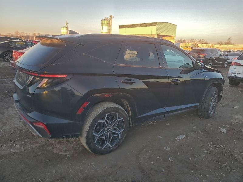 Фото 3 - HYUNDAI TUCSON