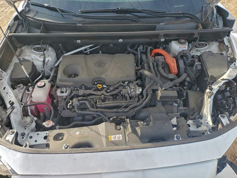 Фото 11 - TOYOTA RAV4