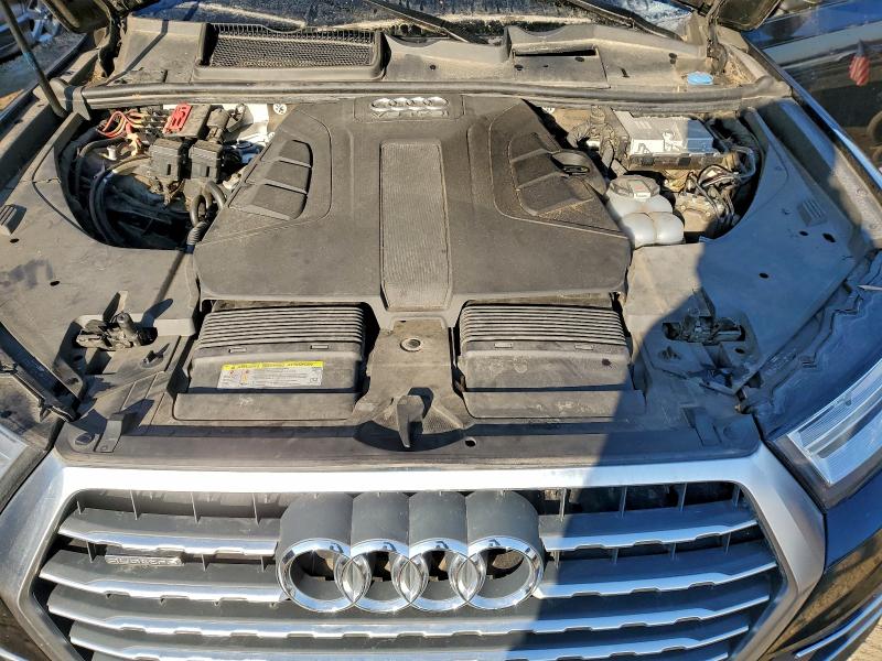 Фото 11 - AUDI Q7