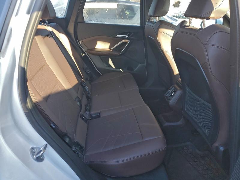 Фото 11 - BMW X1