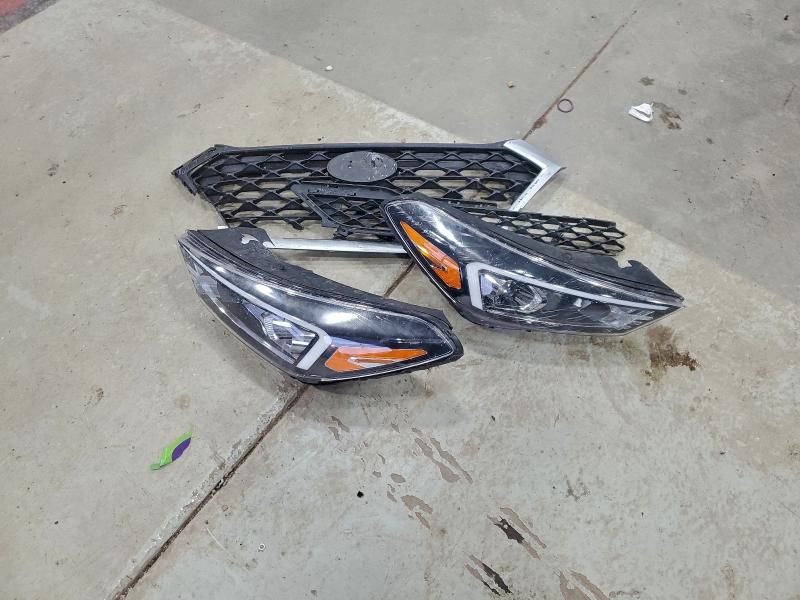 Фото 13 - HYUNDAI TUCSON