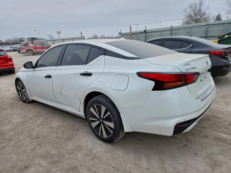 Фото 2 - NISSAN ALTIMA