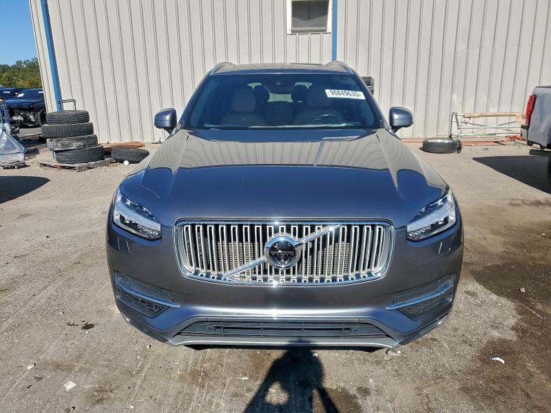 Фото 5 - VOLVO XC90