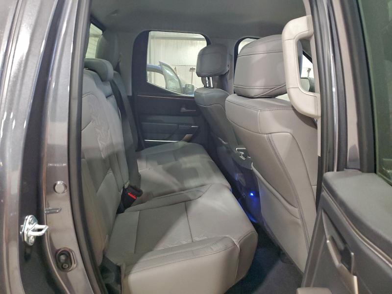 Фото 10 - TOYOTA TUNDRA