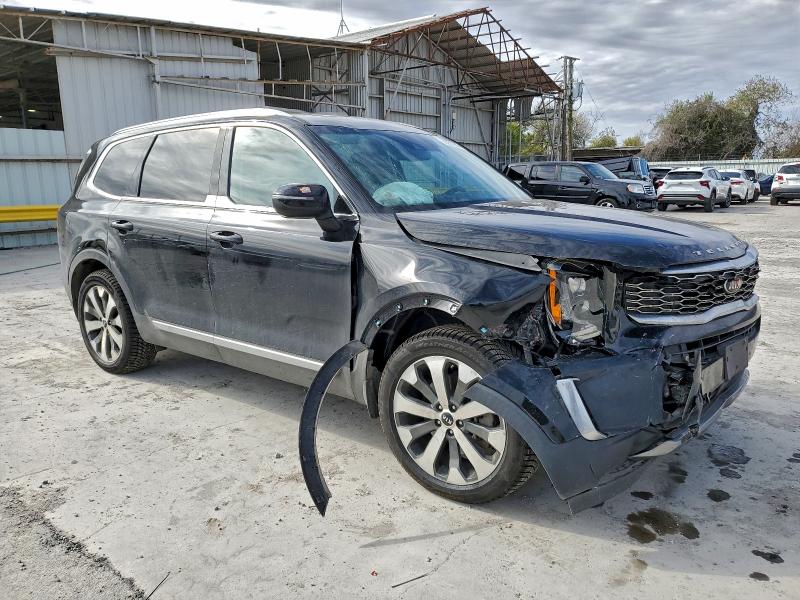 Фото 4 - KIA TELLURIDE