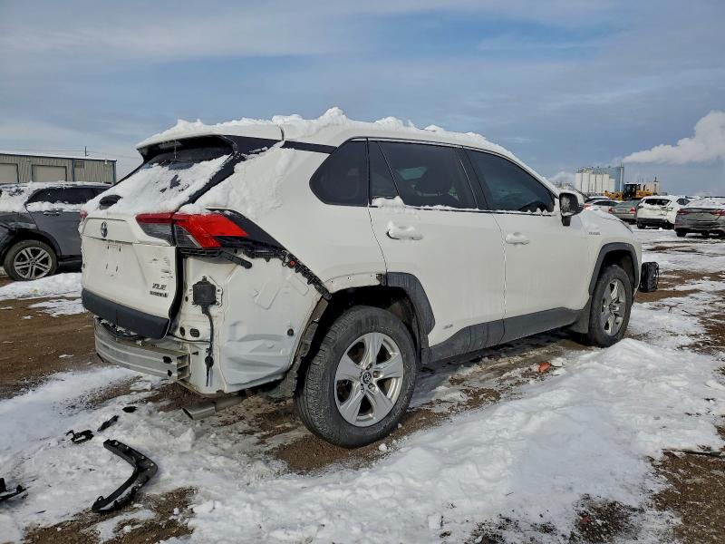 Фото 3 - TOYOTA RAV4