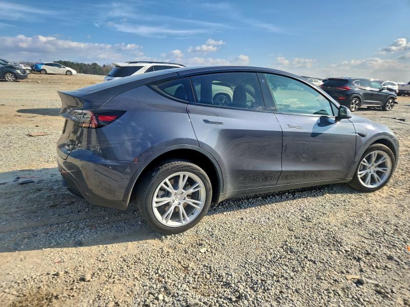 Фото 3 - TESLA MODEL Y