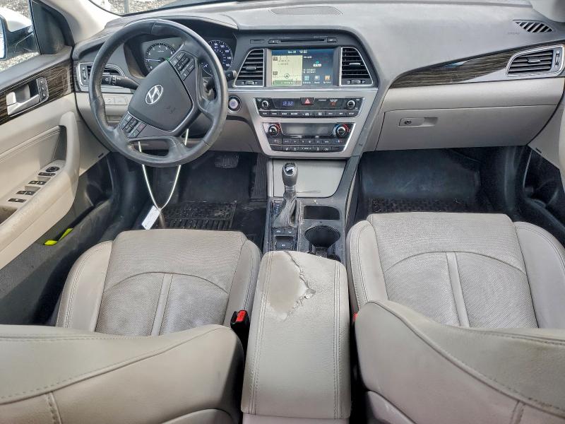 Фото 8 - HYUNDAI SONATA