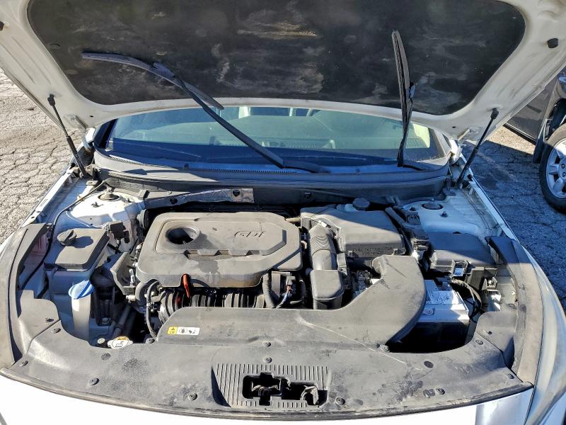 Фото 11 - HYUNDAI SONATA