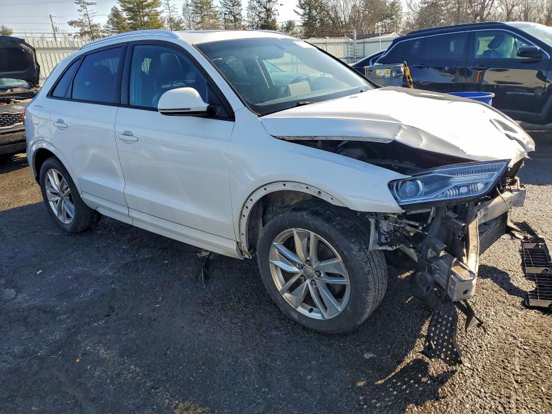 Фото 4 - AUDI Q3