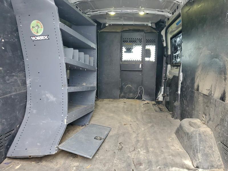 Фото 10 - FORD TRANSIT