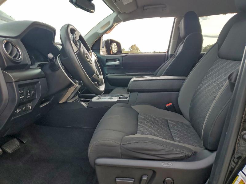 Фото 7 - TOYOTA TUNDRA