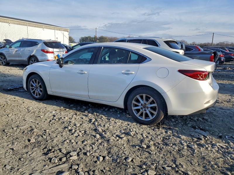 Фото 2 - MAZDA 6