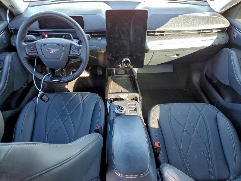 Фото 8 - FORD MUSTANG