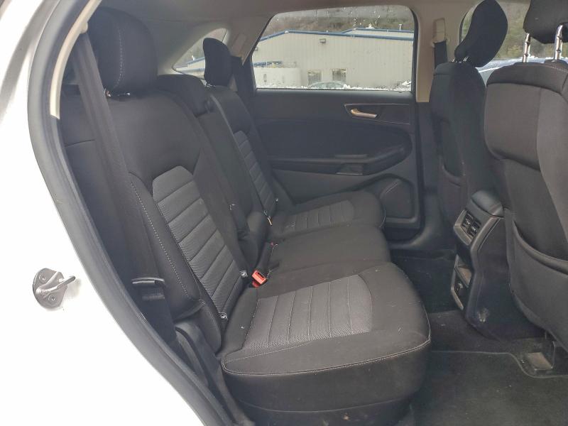 Фото 11 - FORD EDGE