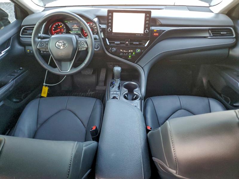 Фото 8 - TOYOTA CAMRY