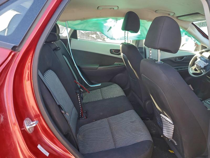 Фото 10 - HYUNDAI KONA