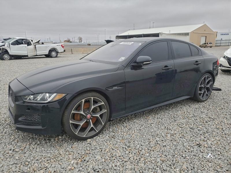 2017 JAGUAR XE