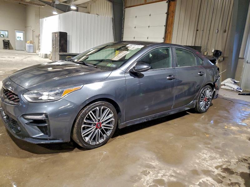 Фото 1 - KIA FORTE