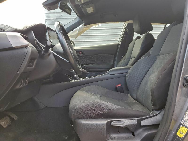 Фото 7 - TOYOTA C-HR