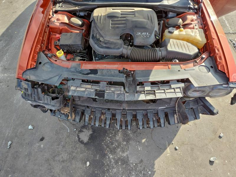 Фото 11 - DODGE CHALLENGER