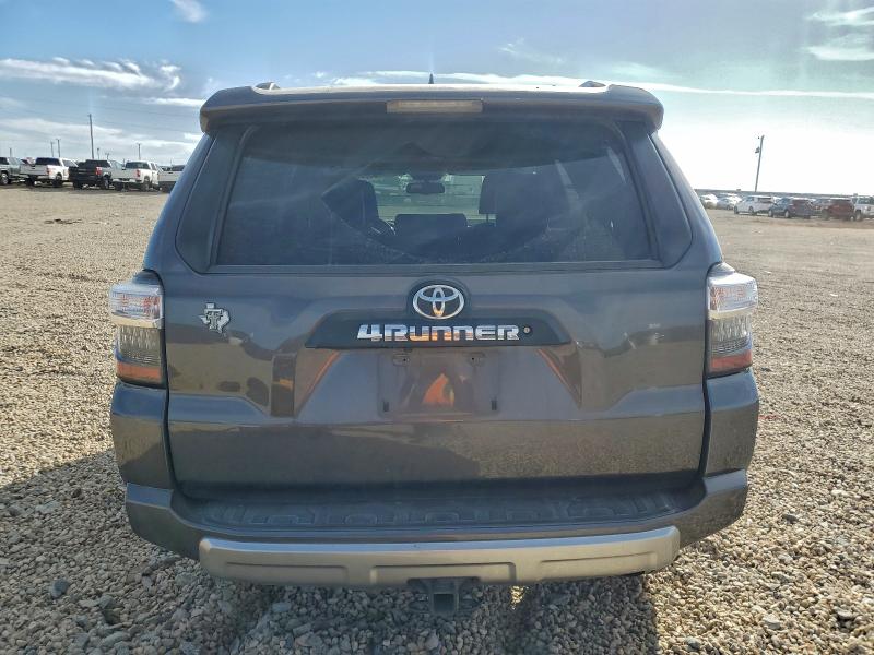 Фото 6 - TOYOTA 4RUNNER
