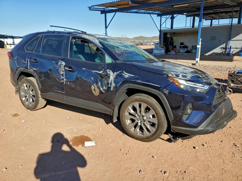 Фото 4 - TOYOTA RAV4