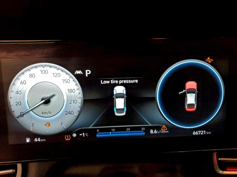 Фото 9 - HYUNDAI ELANTRA