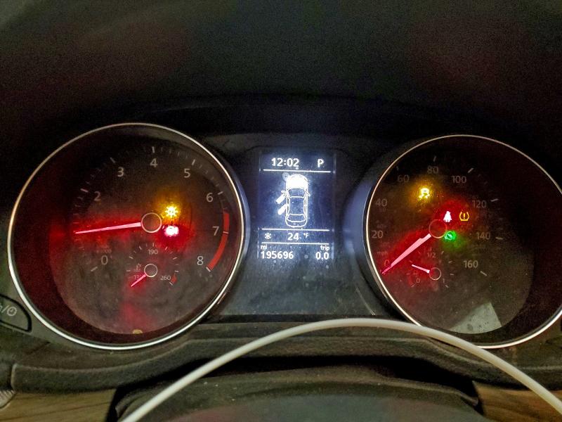 Фото 9 - VOLKSWAGEN PASSAT