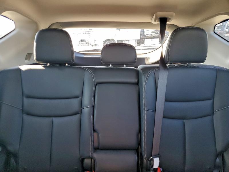 Фото 10 - NISSAN MURANO