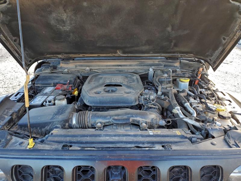 Фото 12 - JEEP WRANGLER