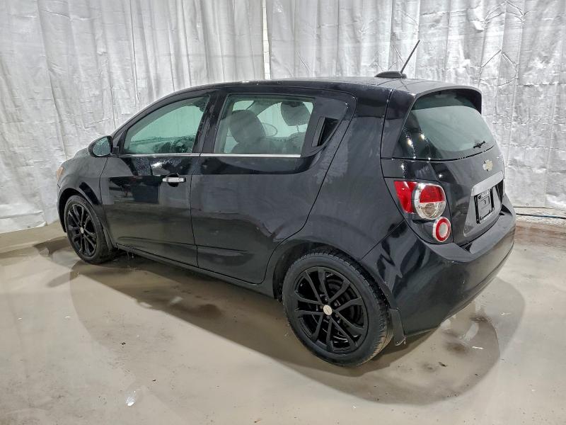 Фото 2 - CHEVROLET SONIC