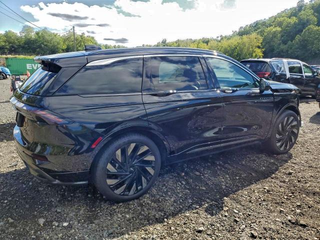 Фото 3 - LINCOLN NAUTILUS