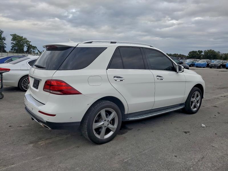 Фото 3 - MERCEDES-BENZ GLE-CLASS