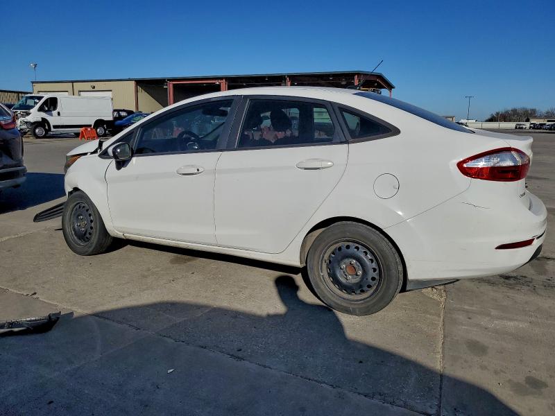 Фото 2 - FORD FIESTA