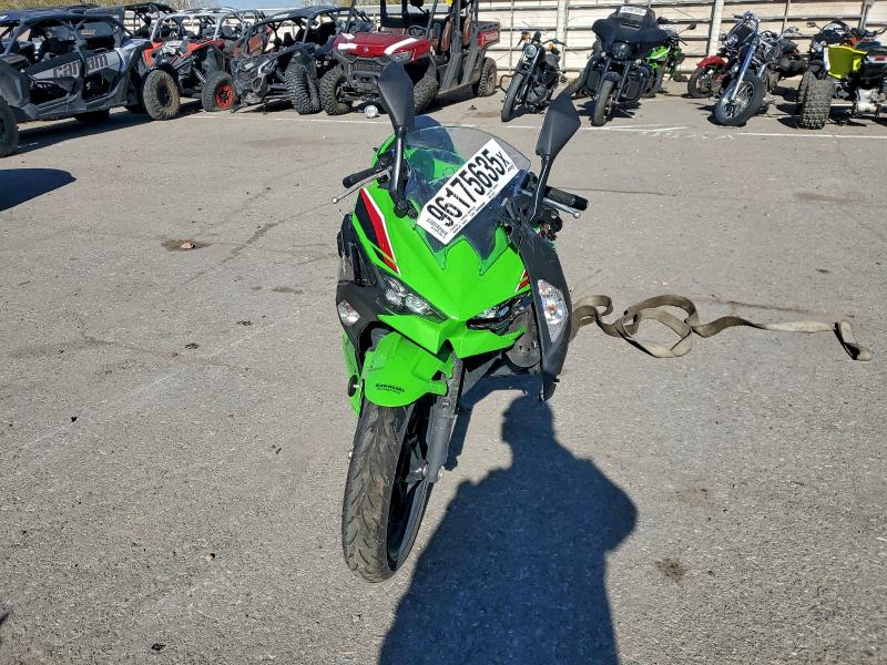 KAWASAKI EX500 H 2024