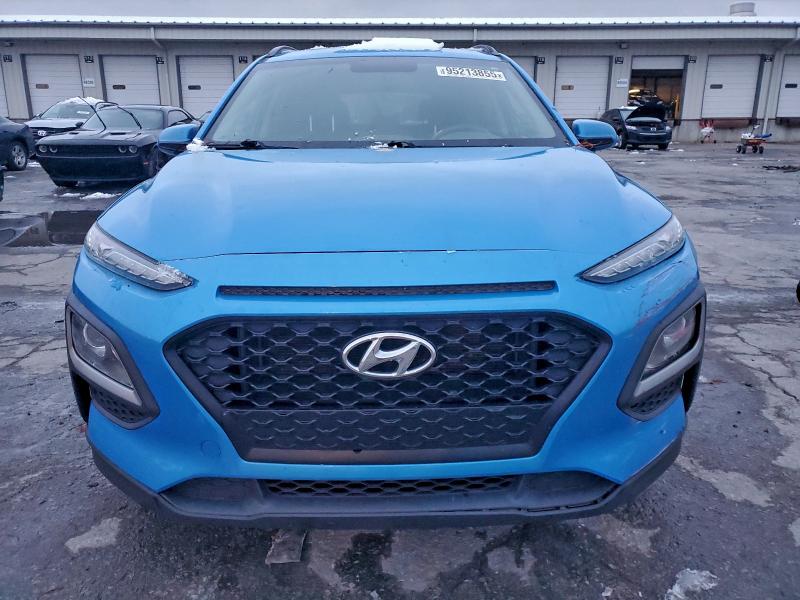 Фото 5 - HYUNDAI KONA