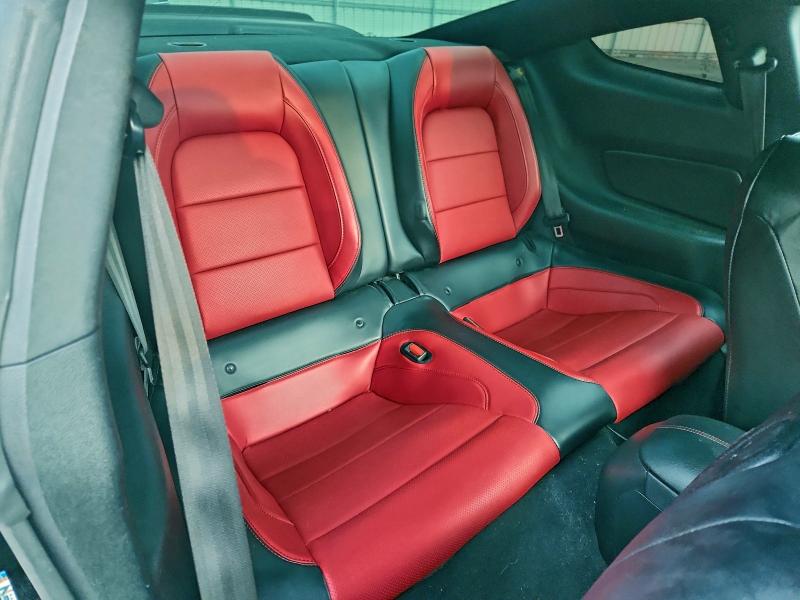 Фото 10 - FORD MUSTANG