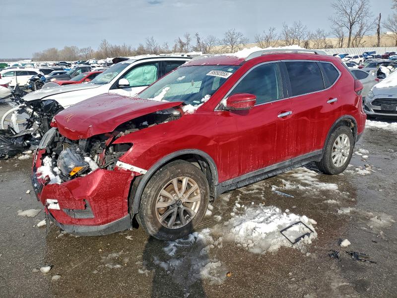 Фото 1 - NISSAN ROGUE