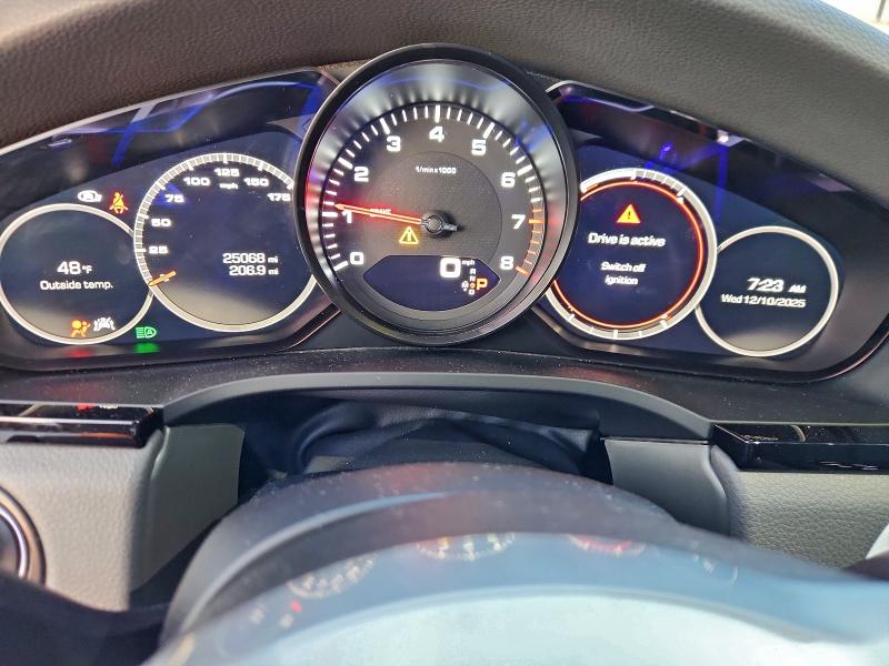 Фото 9 - PORSCHE CAYENNE